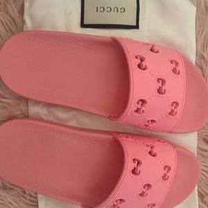 Gucci slides